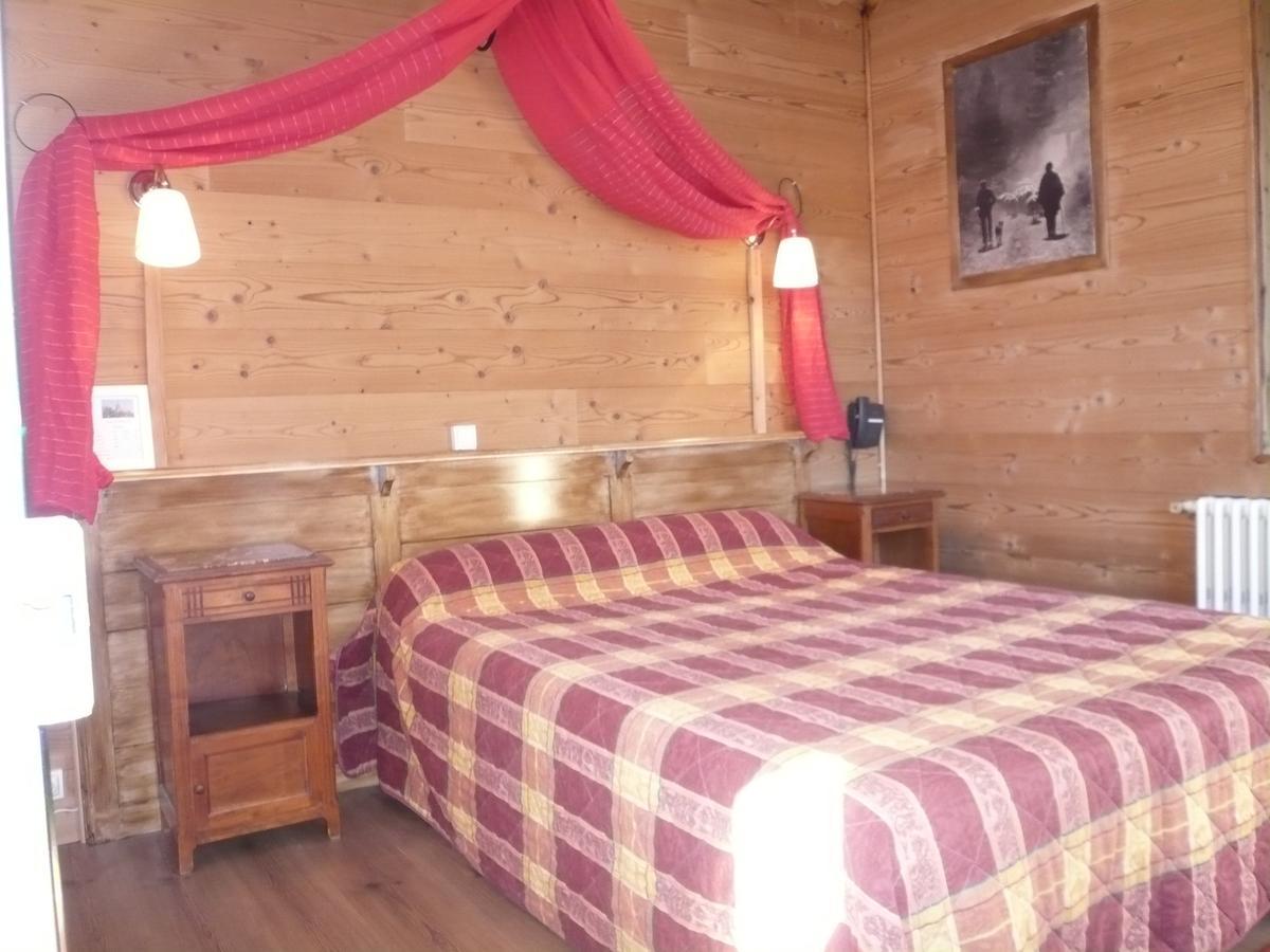 Au Sans Souci Hotel Saint-Paul-les-Monestier Luaran gambar